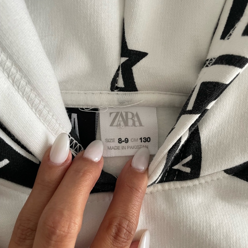Zara Boys NBA All Over Print Hoodie White Black Size 8/9 - Picture 5 of 5